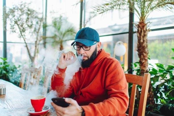 Kako odabrati elektronska cigareta 2025 – stručni savjeti, pregled modela i najbolja mjesta za kupnju