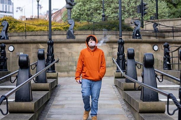 Vrhunske e-tekućine 2026 vodič za okuse, sigurnost i pametan odabir