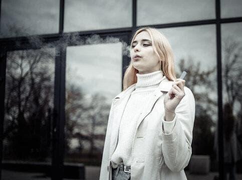 Ulje za elektronsku cigaretu - vodič za odabir najboljeg okusa i sigurnu kupnju